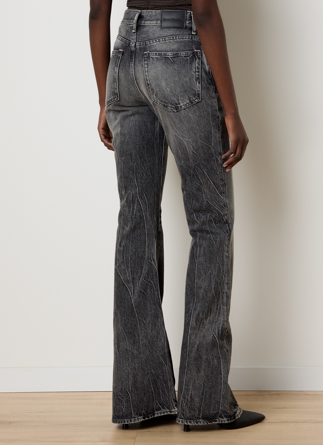 Acne Studios High waist flared jeans met gekleurde wassing - achterkant 3 grijs