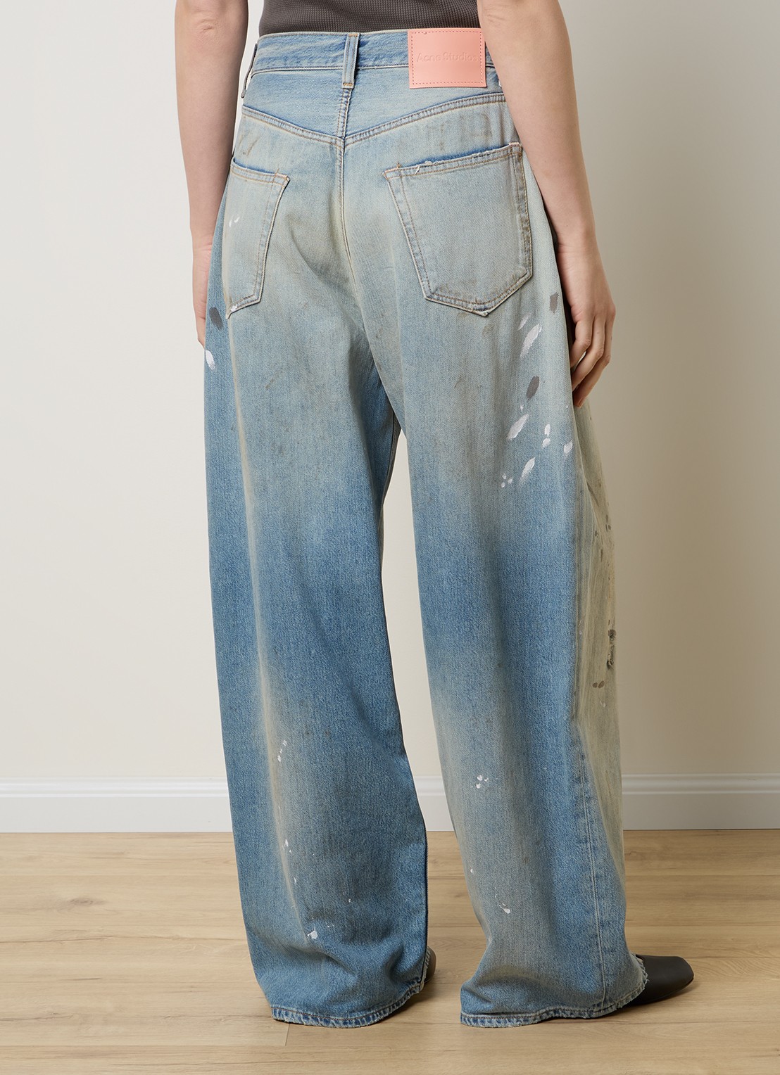 Acne Studios High waist wide leg jeans met lichte wassing - achterkant indigo