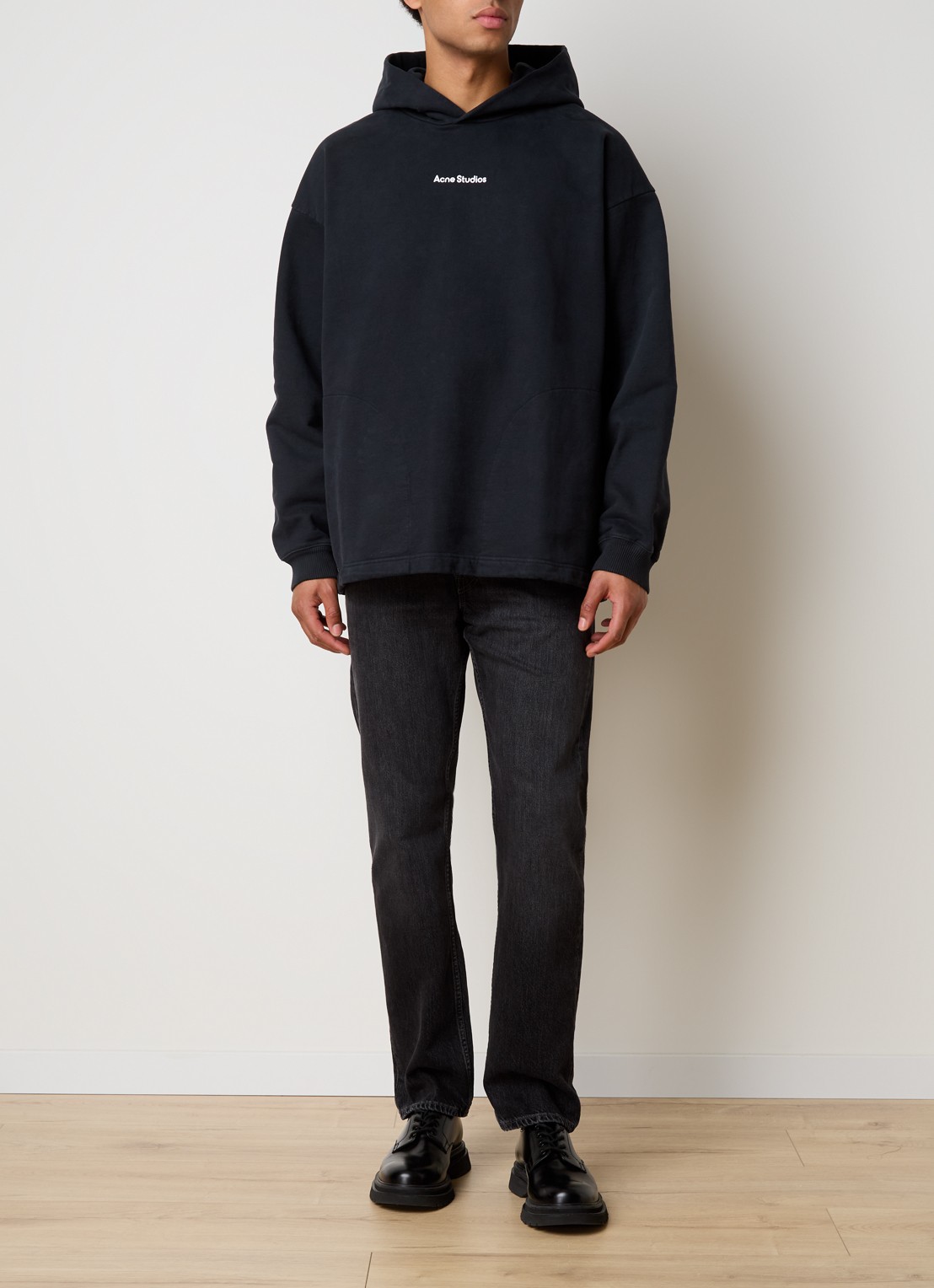 Acne Studios Hoodie met steekzakken en logo - voorkant 3 zwart