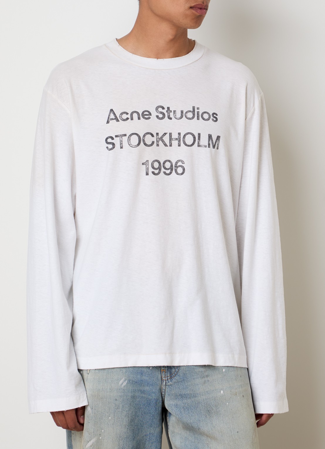Acne Studios Longsleeve met logoprint en verwassen afwerking - detail 2 gebroken wit