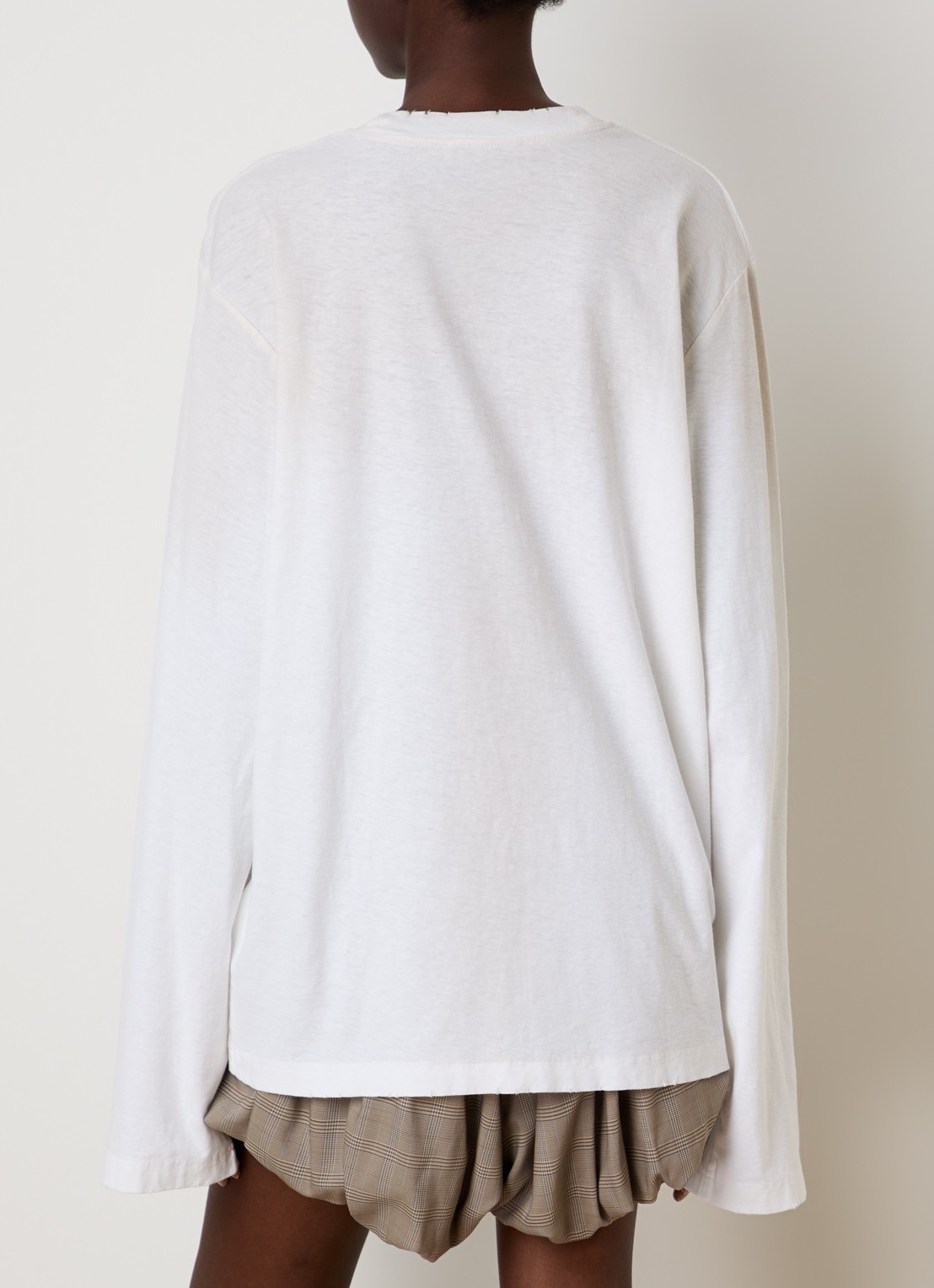 Acne Studios Longsleeve met logoprint en verwassen afwerking - achterkant gebroken wit