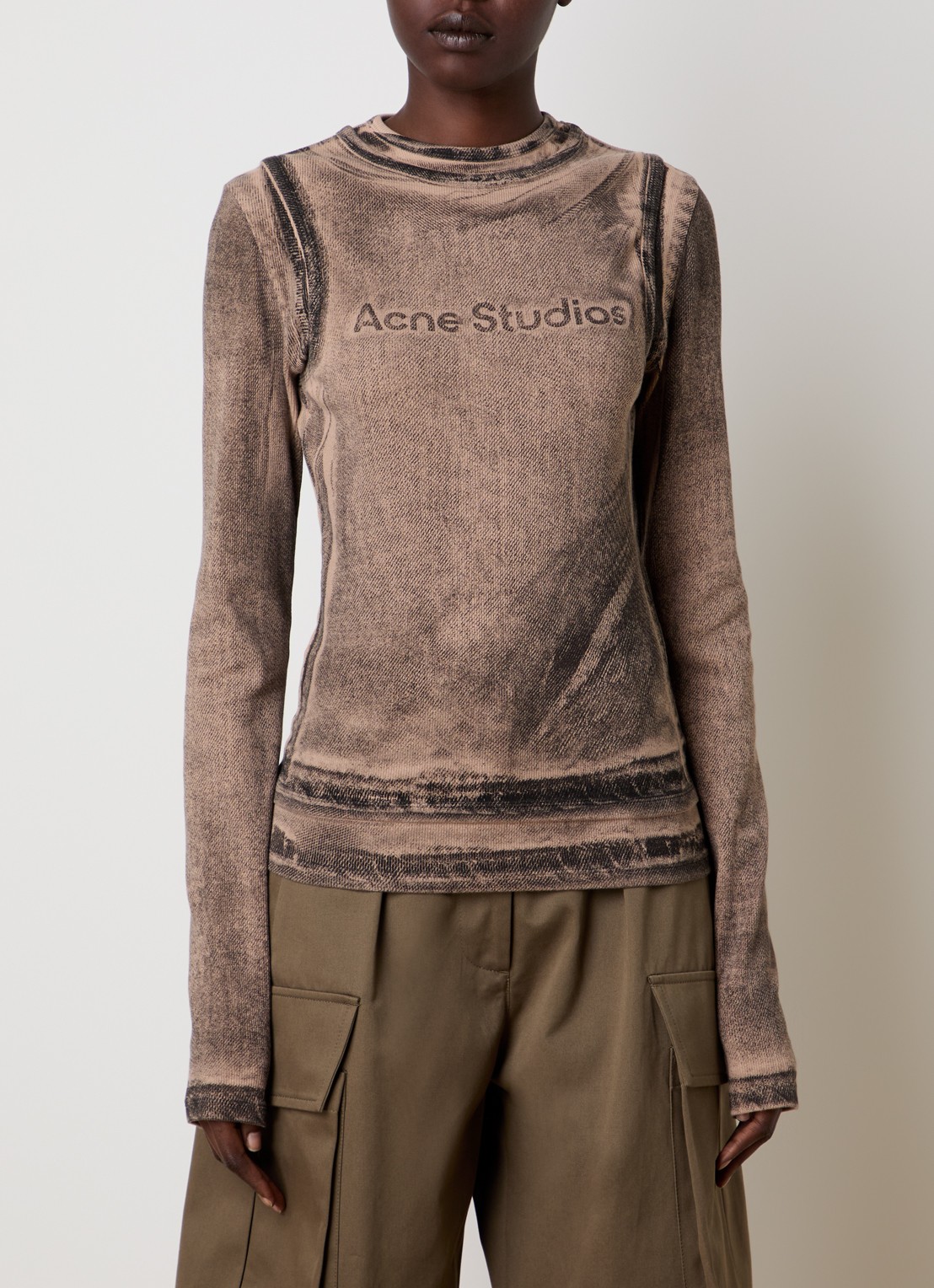 Acne Studios Longsleeve met logoprint en verwassen afwerking - detail 2 bruin