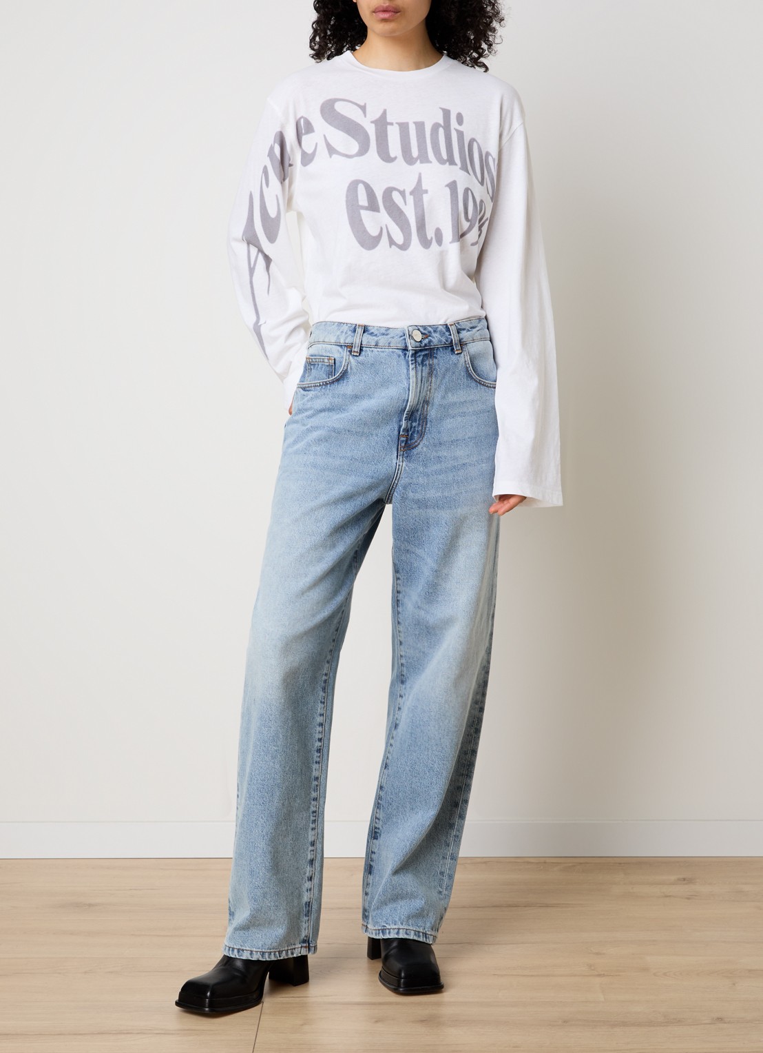 Acne Studios Longsleeve met logoprint - voorkant 2 wit