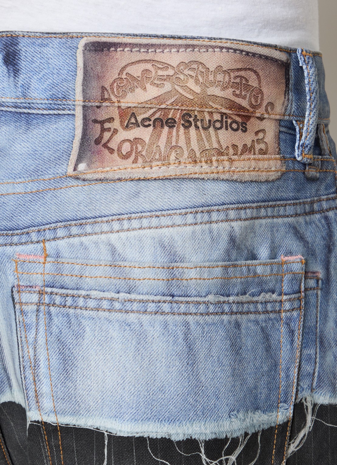 Acne Studios Loose fit jeans met gekleurde wassing en krijtstreep - detail 5 antraciet