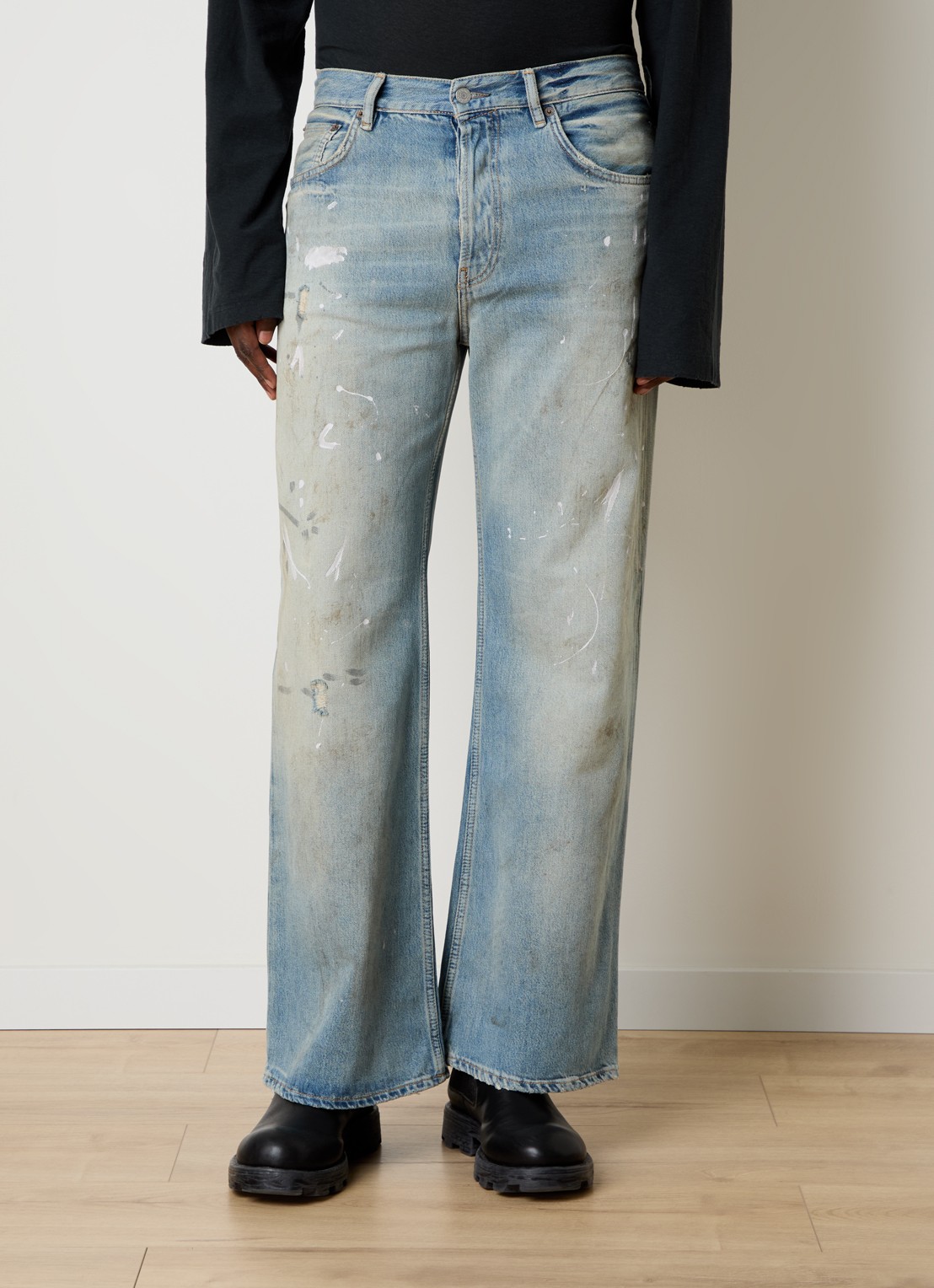 Acne Studios Loose fit jeans  met lichte wassing en verwassen afwerking - detail indigo