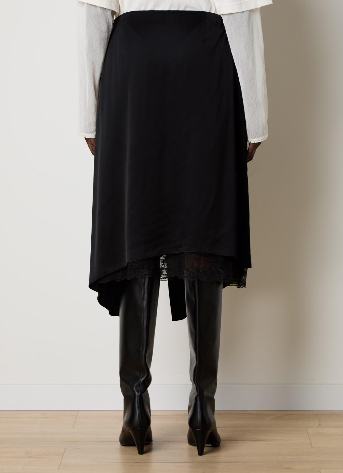 Acne Studios Minirok van satijn met details van kant - achterkant 3 zwart