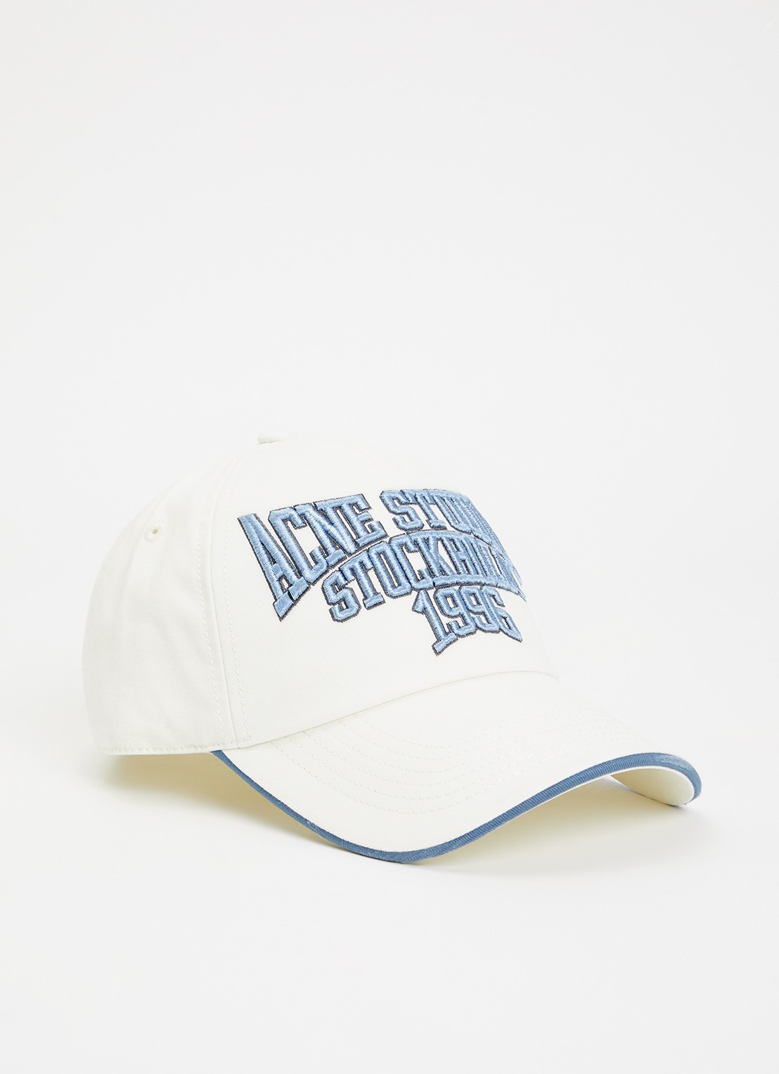 Acne Studios Pet met logoborduring - voorkant ivoor