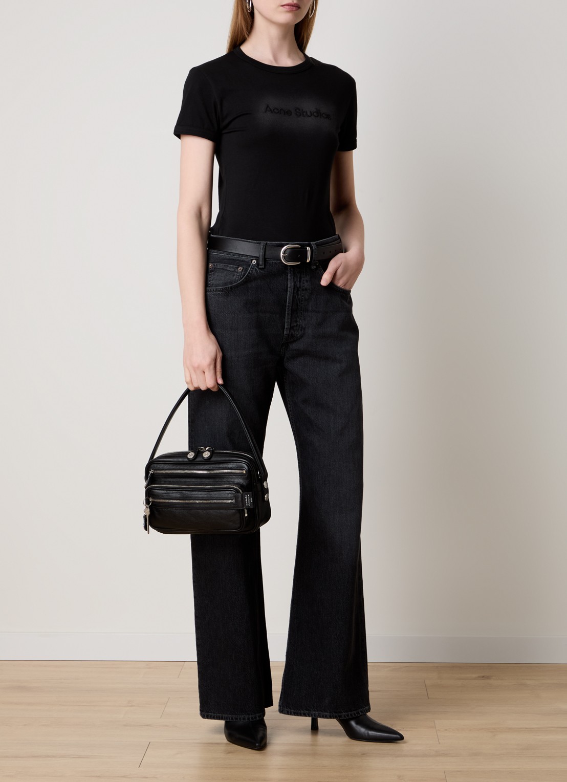 Acne Studios Schoudertas van kalfsleer met afneembare schouderriem - voorkant 5 zwart
