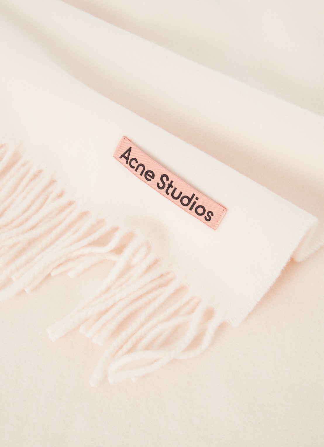 Acne Studios Sjaal van wol 200 x 45 cm - detail lichtroze