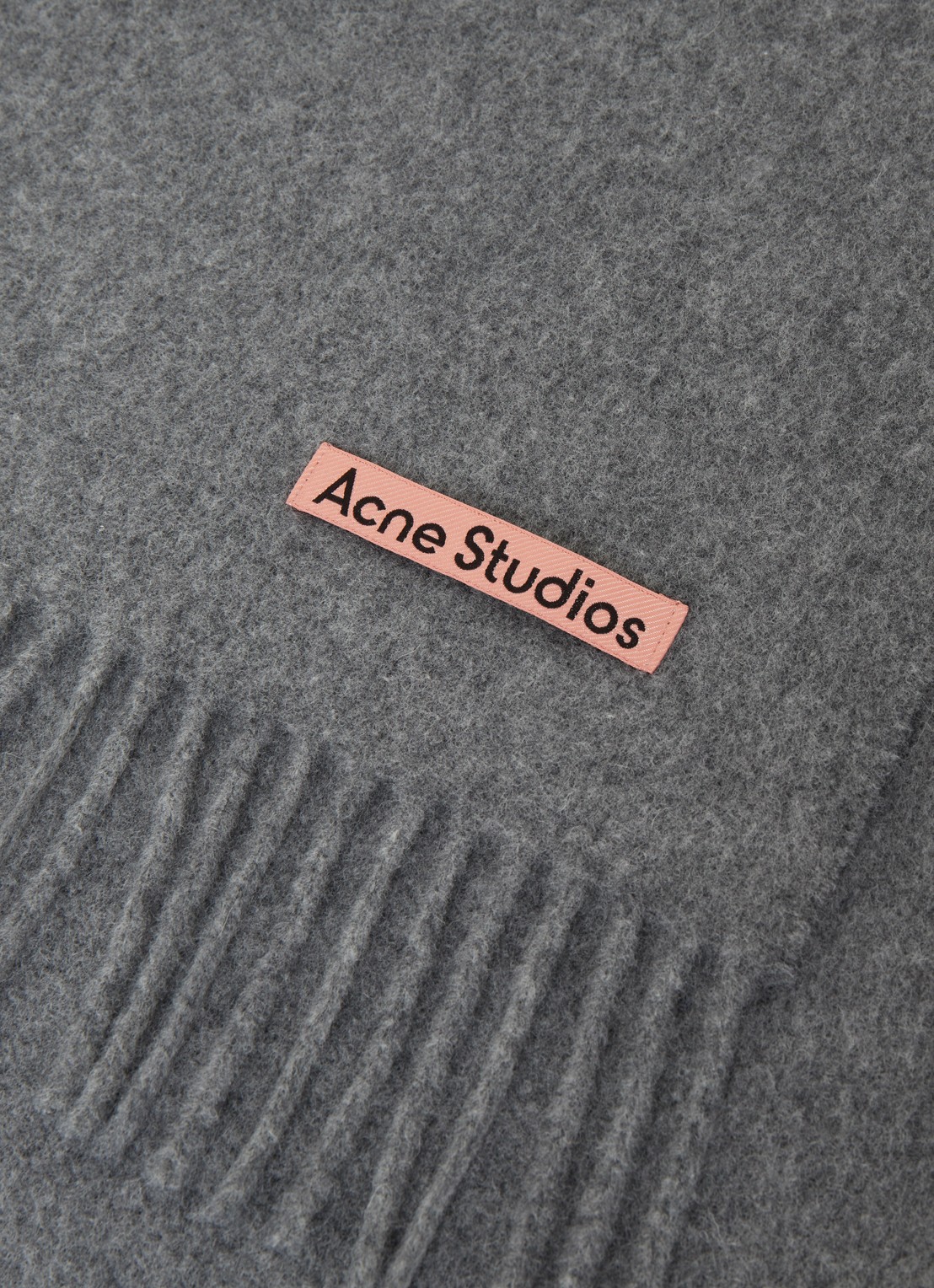 Acne Studios Sjaal van wol 200 x 45 cm - detail grijsmele