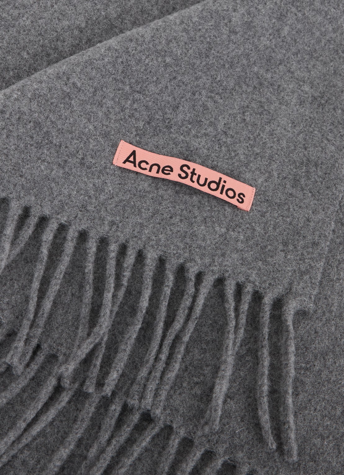 Acne Studios Sjaal van wol met franjes 200 x 45 cm - detail 2 donkergrijs