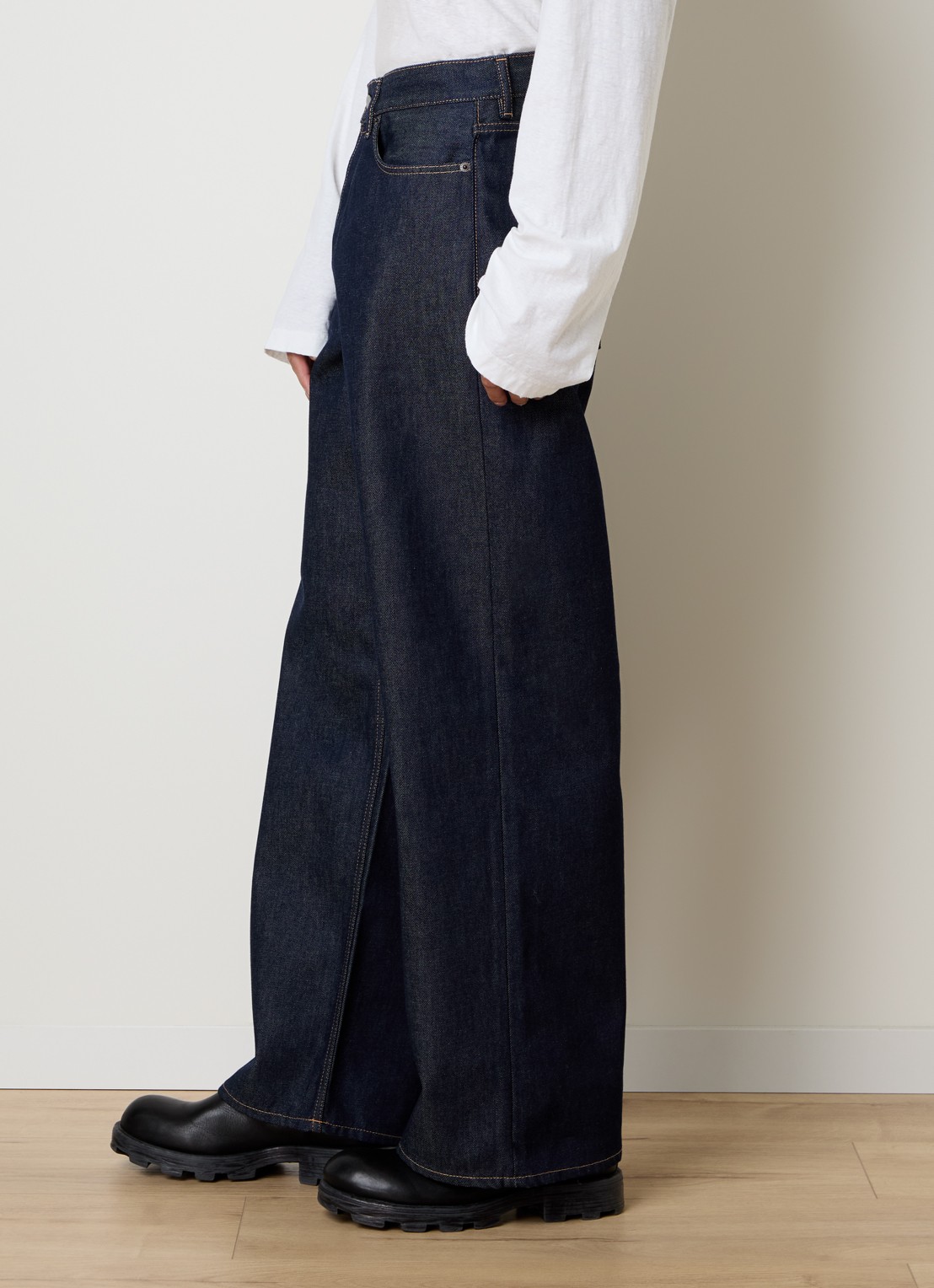 Acne Studios Straight leg jeans met donkere wassing - detail 3 indigo