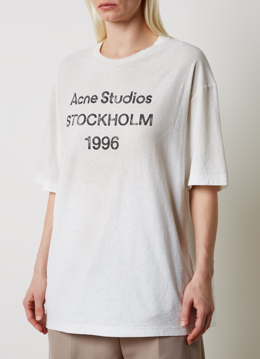 Acne Studios T-shirt met logoprint en verwassen afwerking - detail 5 gebroken wit