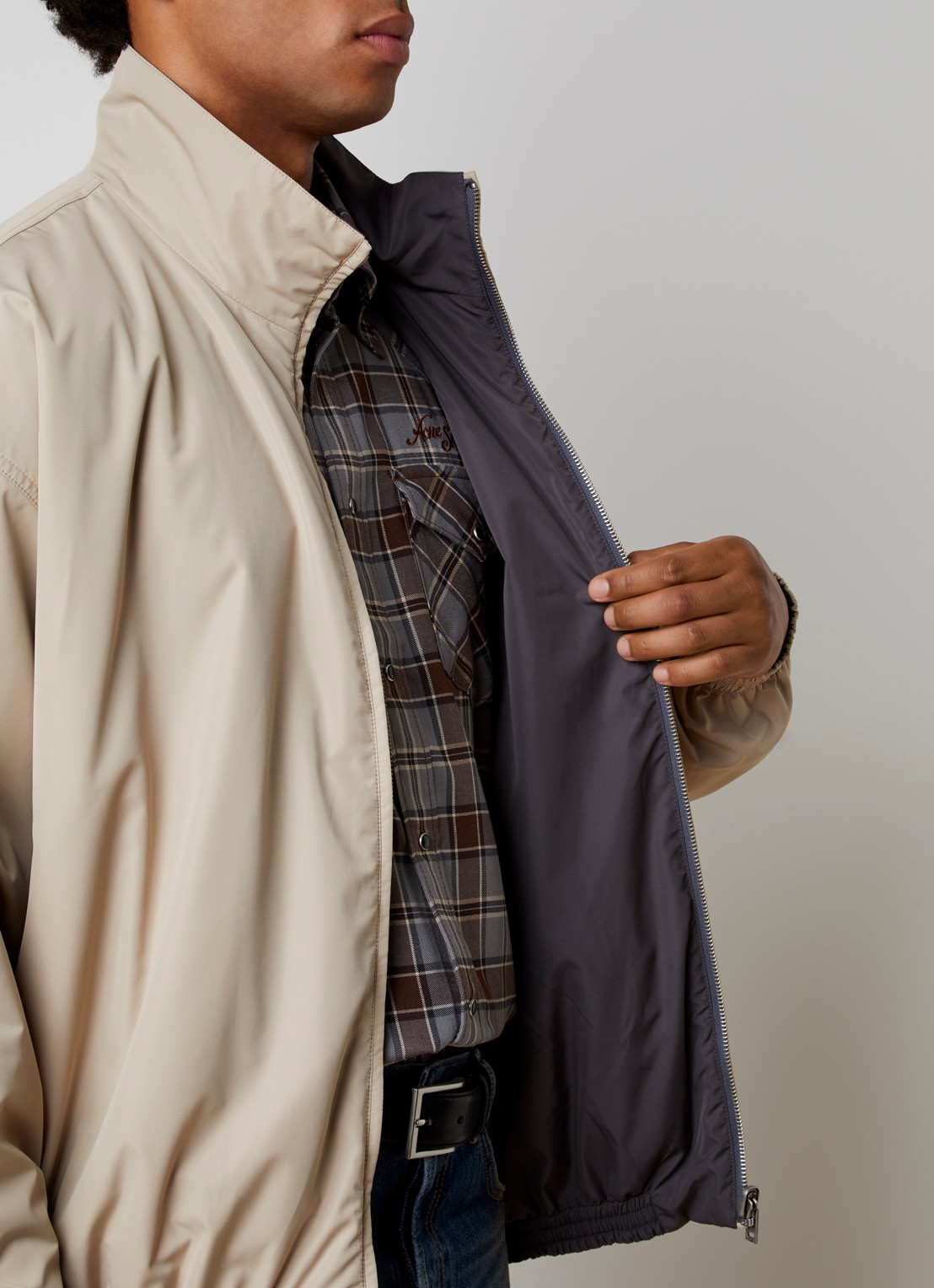 Acne Studios Windjack met steekzakken - detail 6 creme