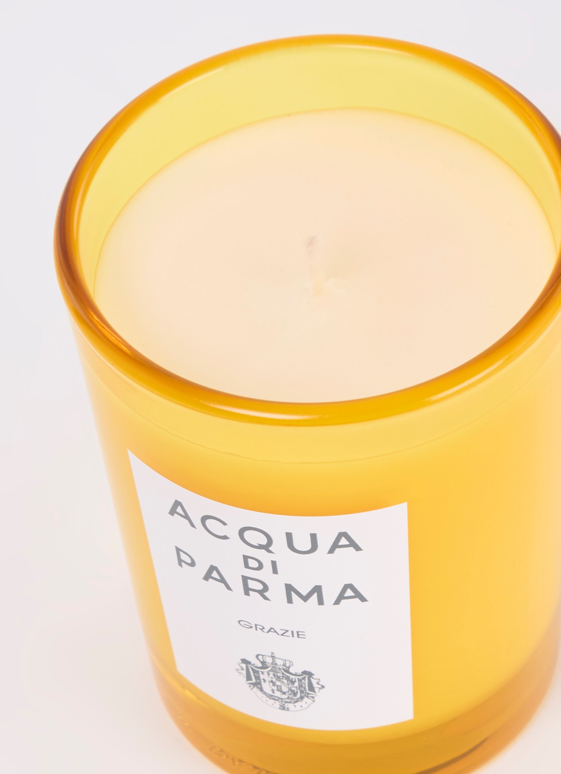 Acqua di Parma Grazie - geurkaars 200 gram - voorkant 2 geel