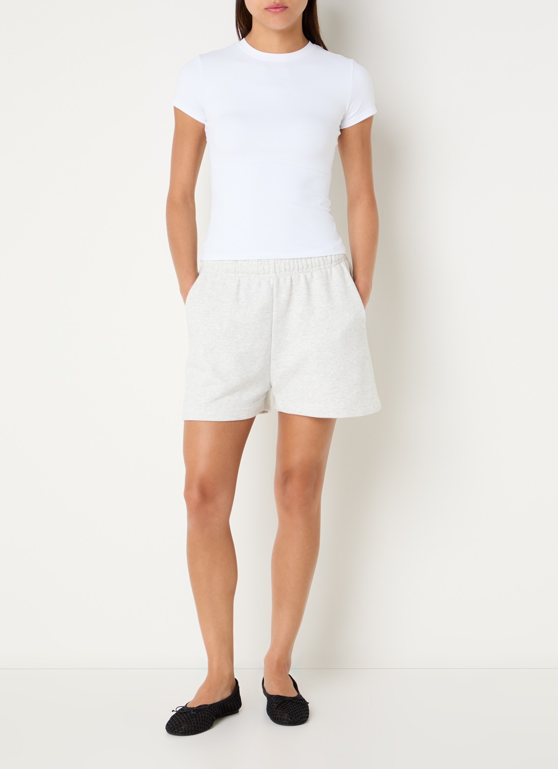 Adanola High waist wide fit korte joggingbroek met steekzakken - voorkant 2 grijsmele