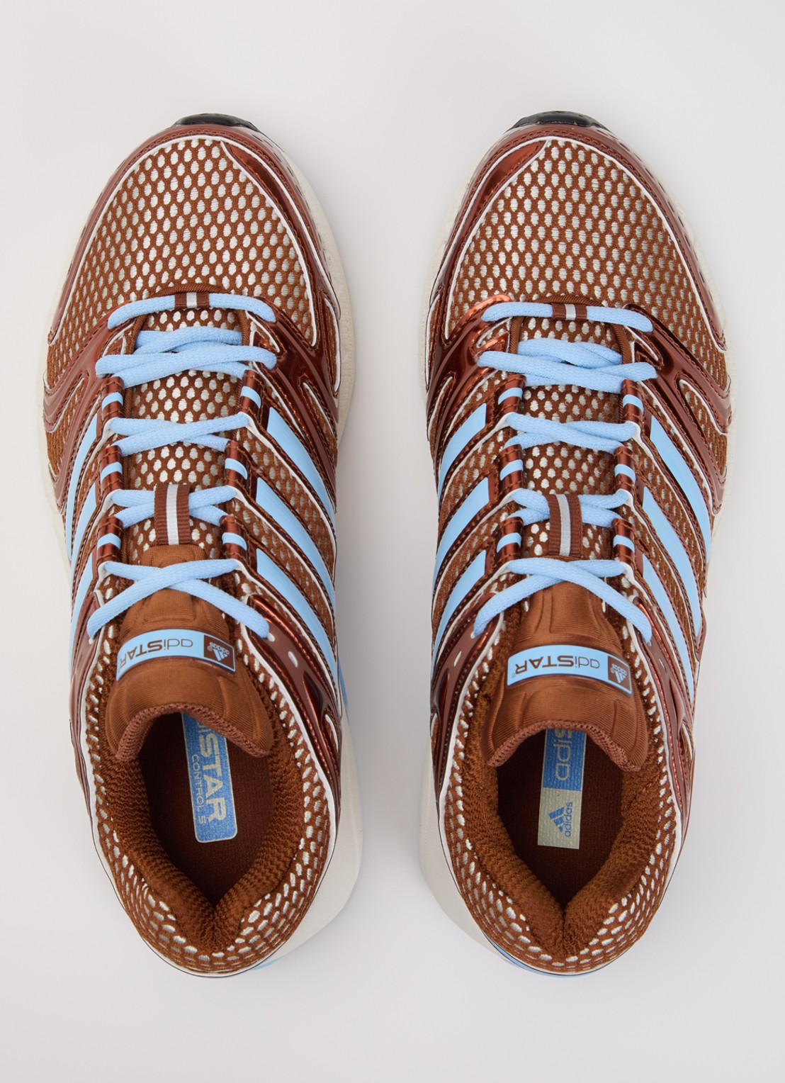 Adidas Adistar Control 5 sneaker met logo  - detail 3 brons