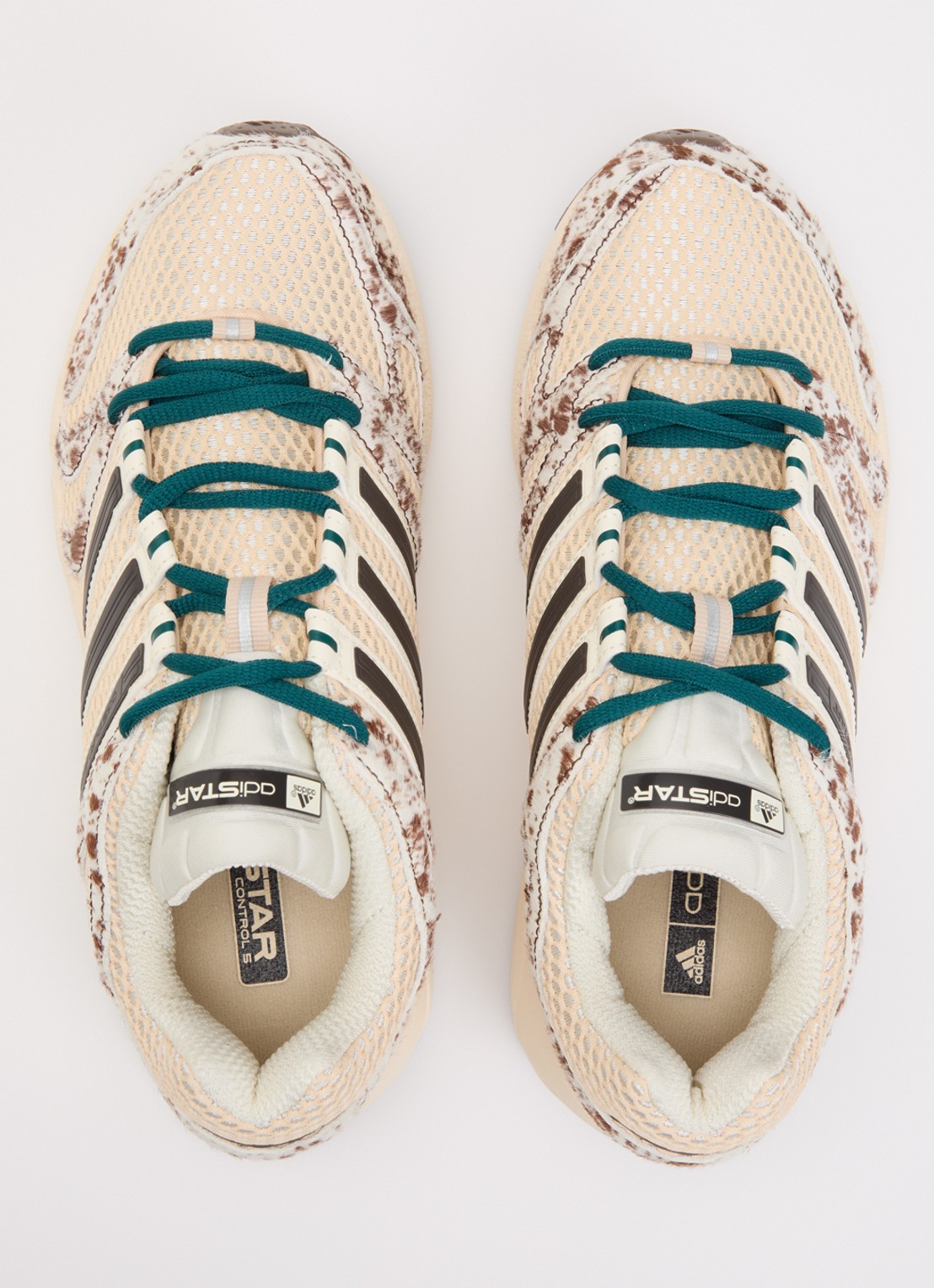 Adidas Adistar Control 5 sneaker met mesh details - detail 2 creme