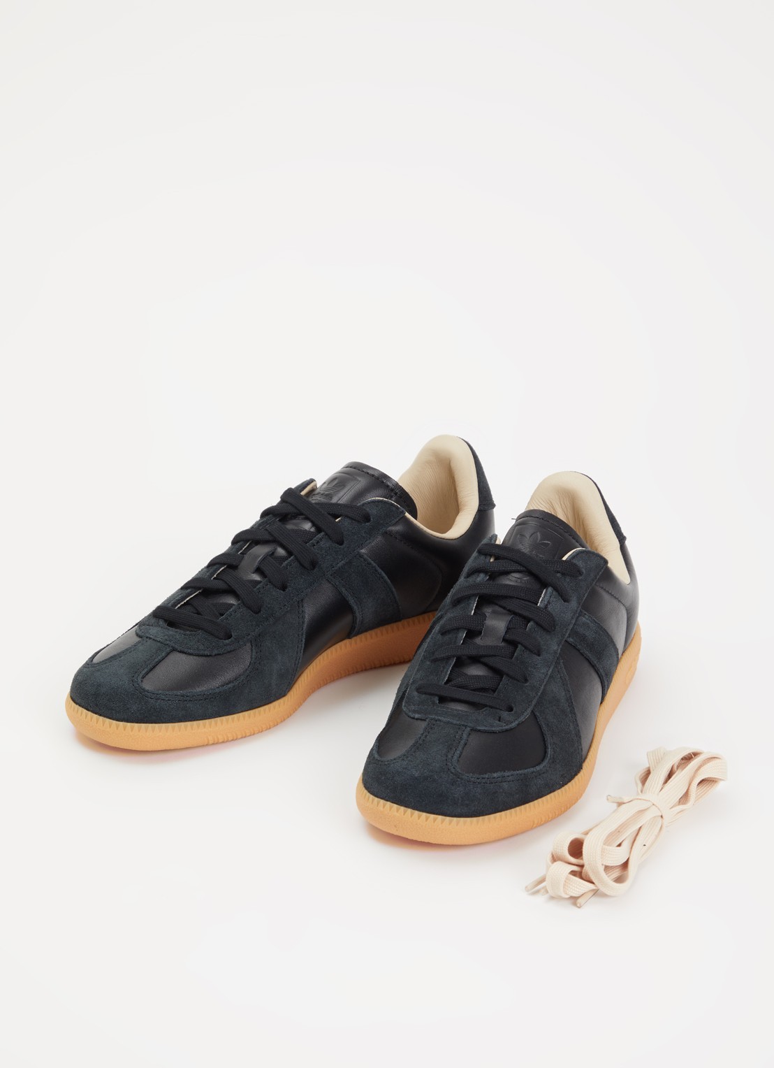 Adidas Army sneakers van leer met suède details - detail zwart