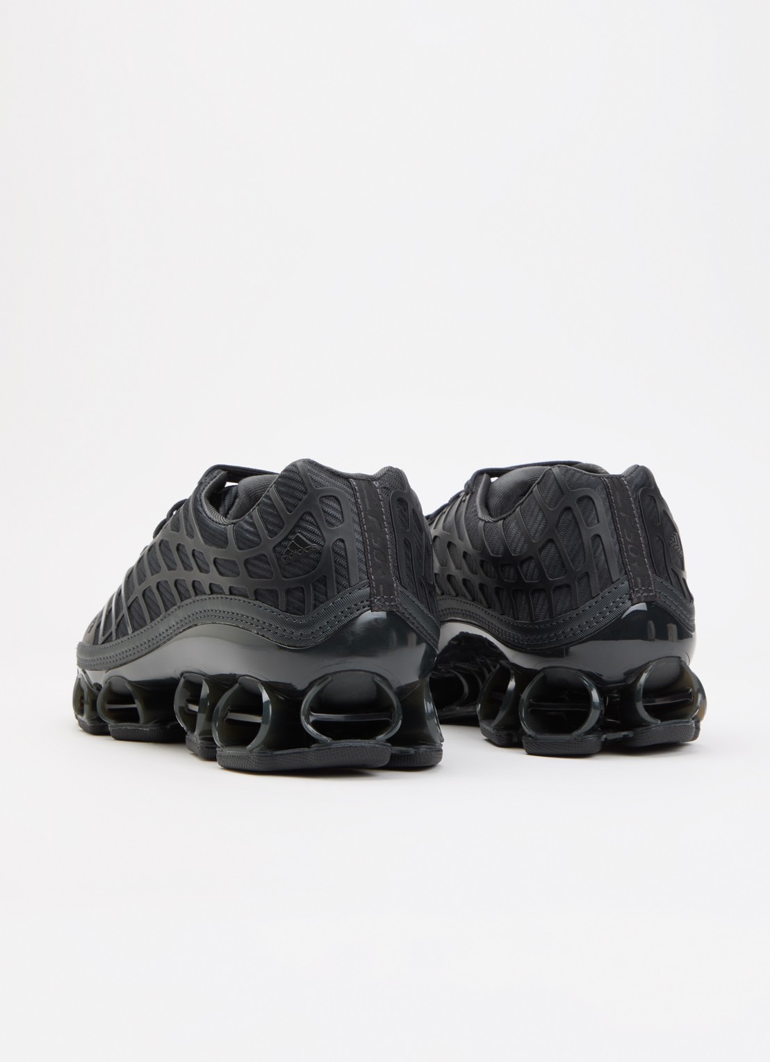 Adidas Megaride F50 sneaker met logo  - achterkant zwart