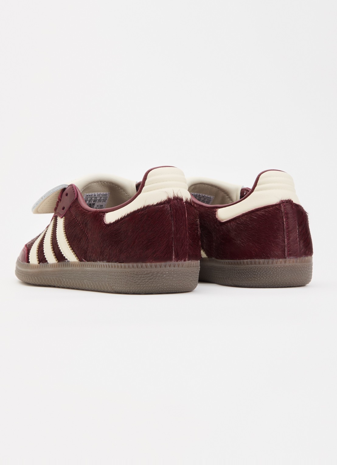 Adidas Samba LT sneaker van koeienvacht met leren details - achterkant 4 bordeauxrood