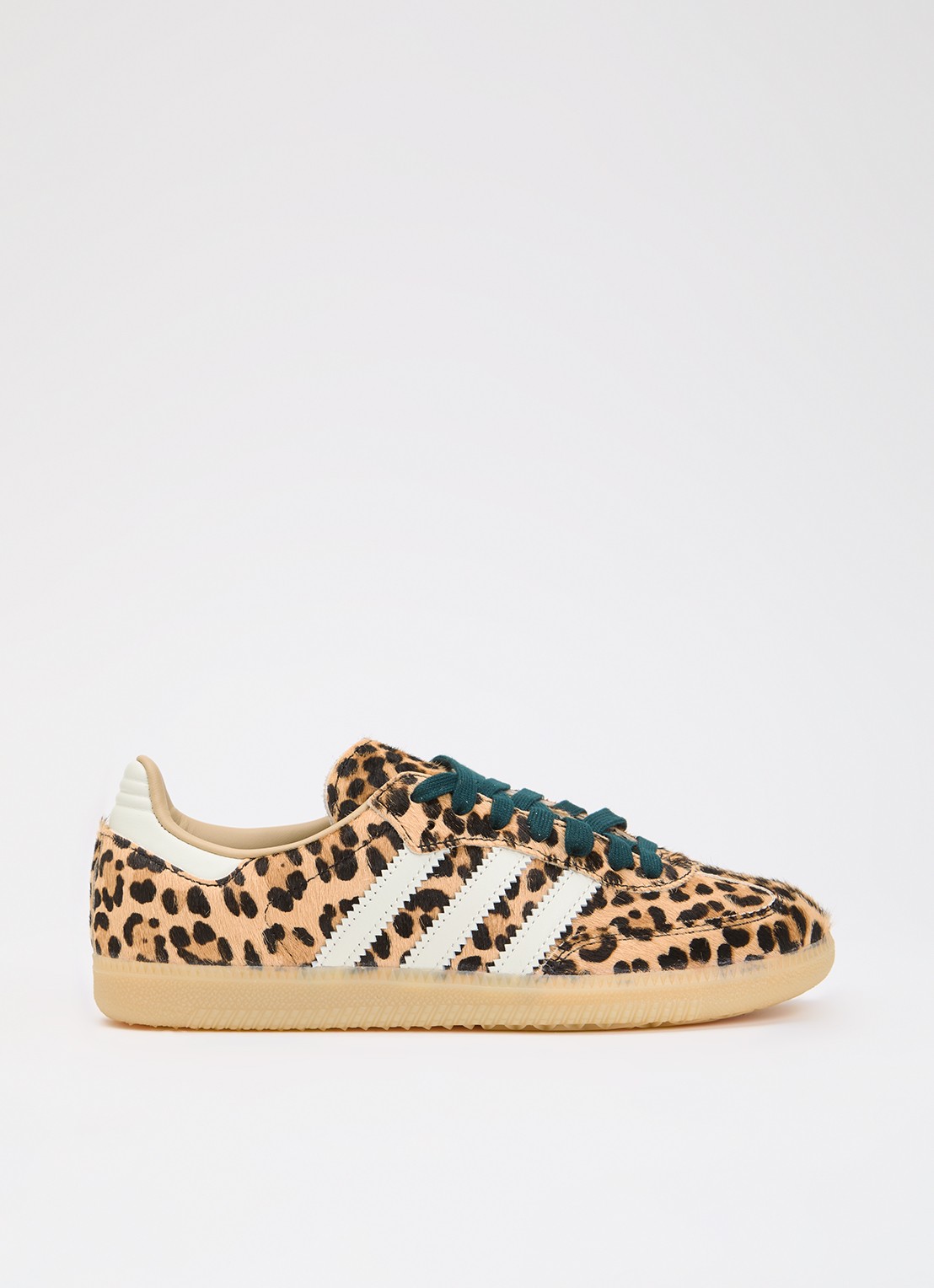 Adidas Samba OG sneaker van suède met leren details  - voorkant 2 bruin