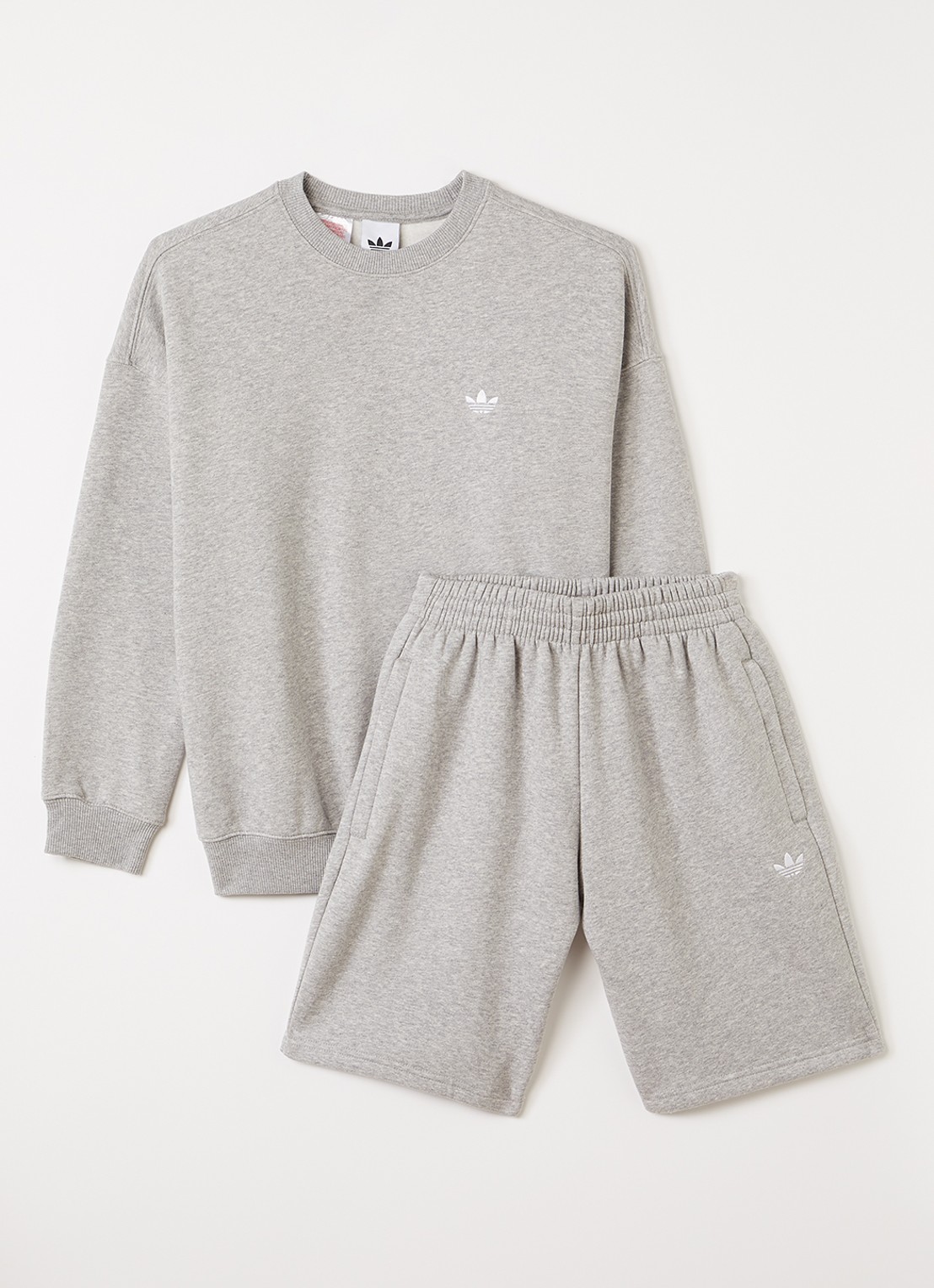Adidas Set van sweater met korte joggingbroek 2-delig - voorkant grijsmele