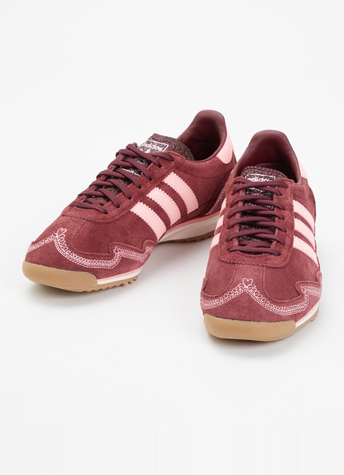 Adidas SL 72 sneaker van suède  - detail bordeauxrood