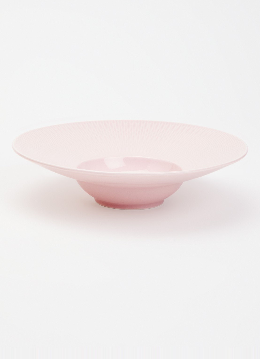 Åhléns Celine pastabord 24 cm  - voorkant 4 lichtroze