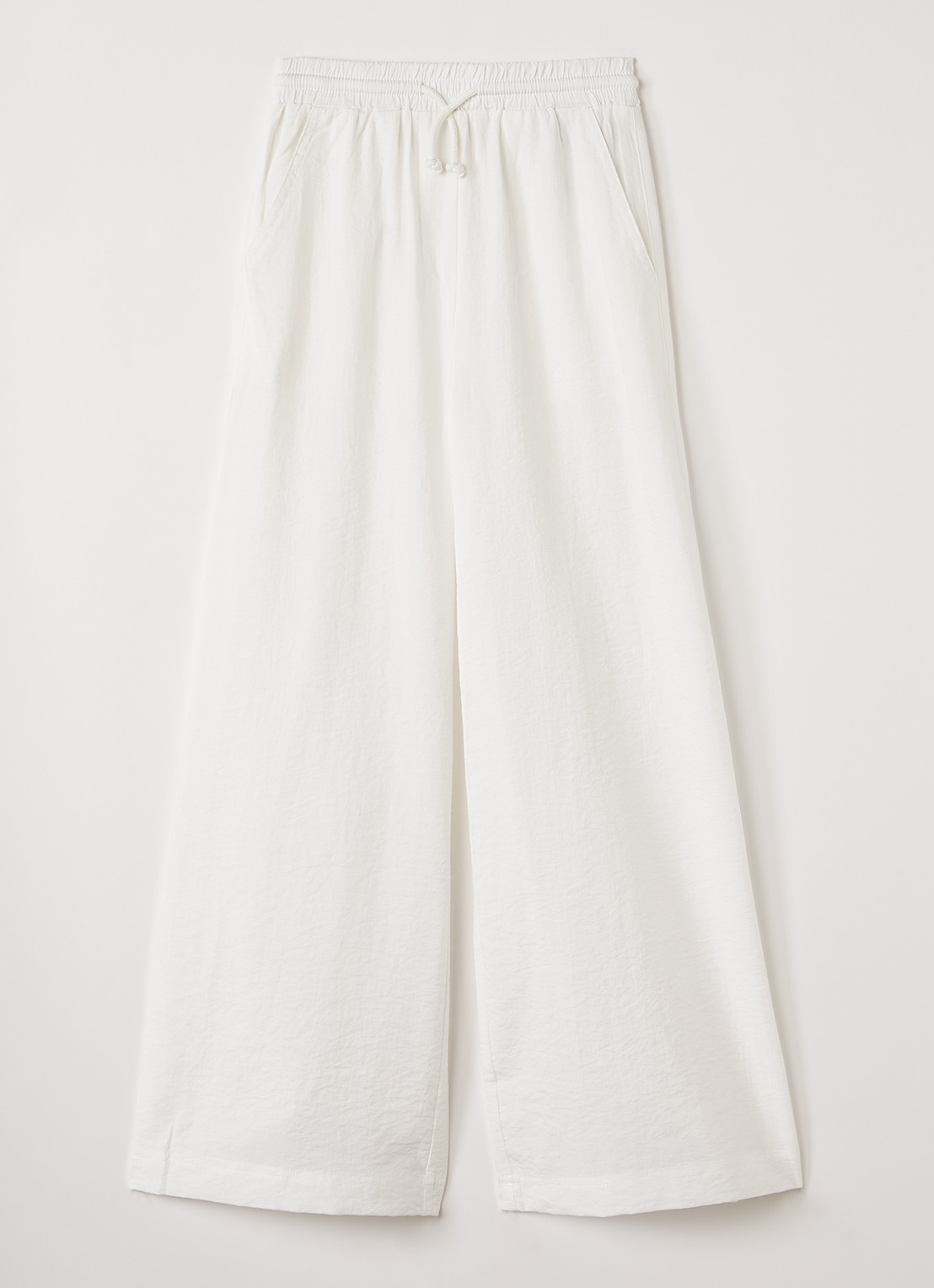 AI&KO Carly wide fit broek met elastische band - voorkant gebroken wit