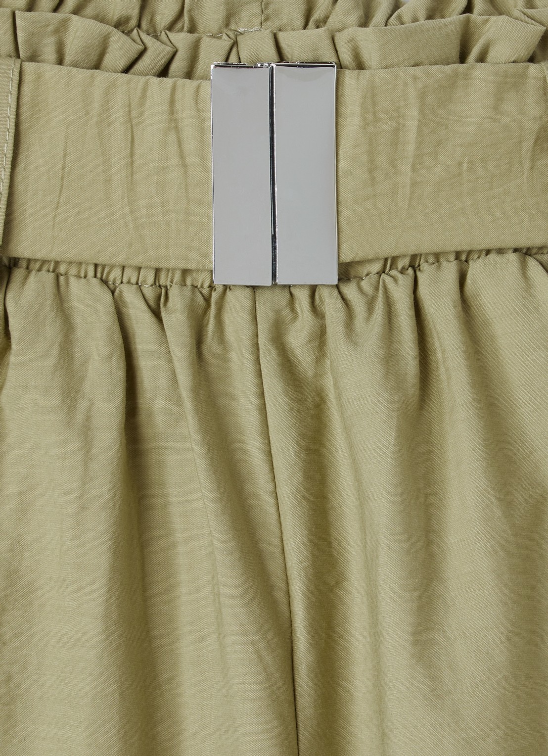 AI&KO Rikki loose fit korte broek met ceintuur - detail 3 mosgroen
