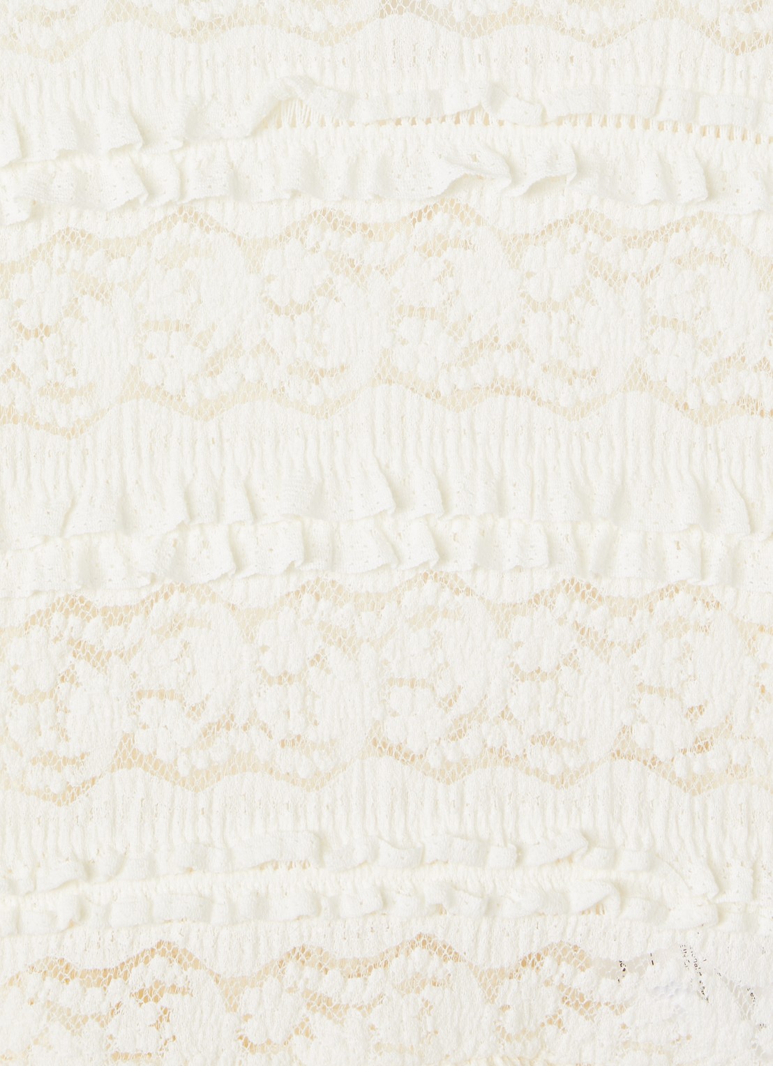AI&KO Top met smockwerk - detail 3 gebroken wit