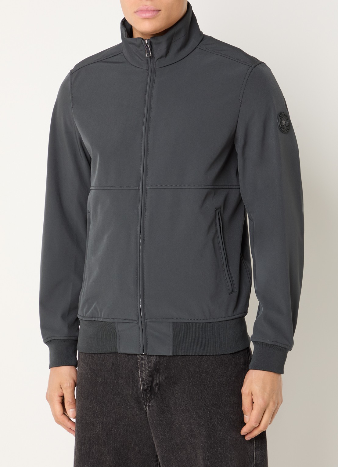 Airforce Aero softshell jack met ritszakken - detail 2 antraciet