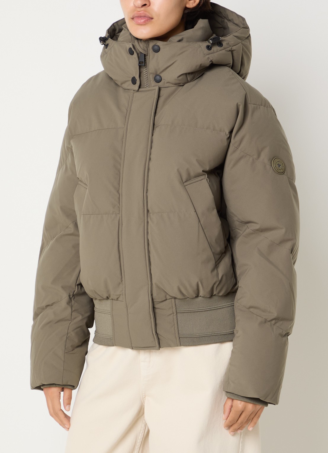 Airforce Bex gewatteerd bomberjack met afneembare capuchon en waterafstotende coating - detail 4 khaki