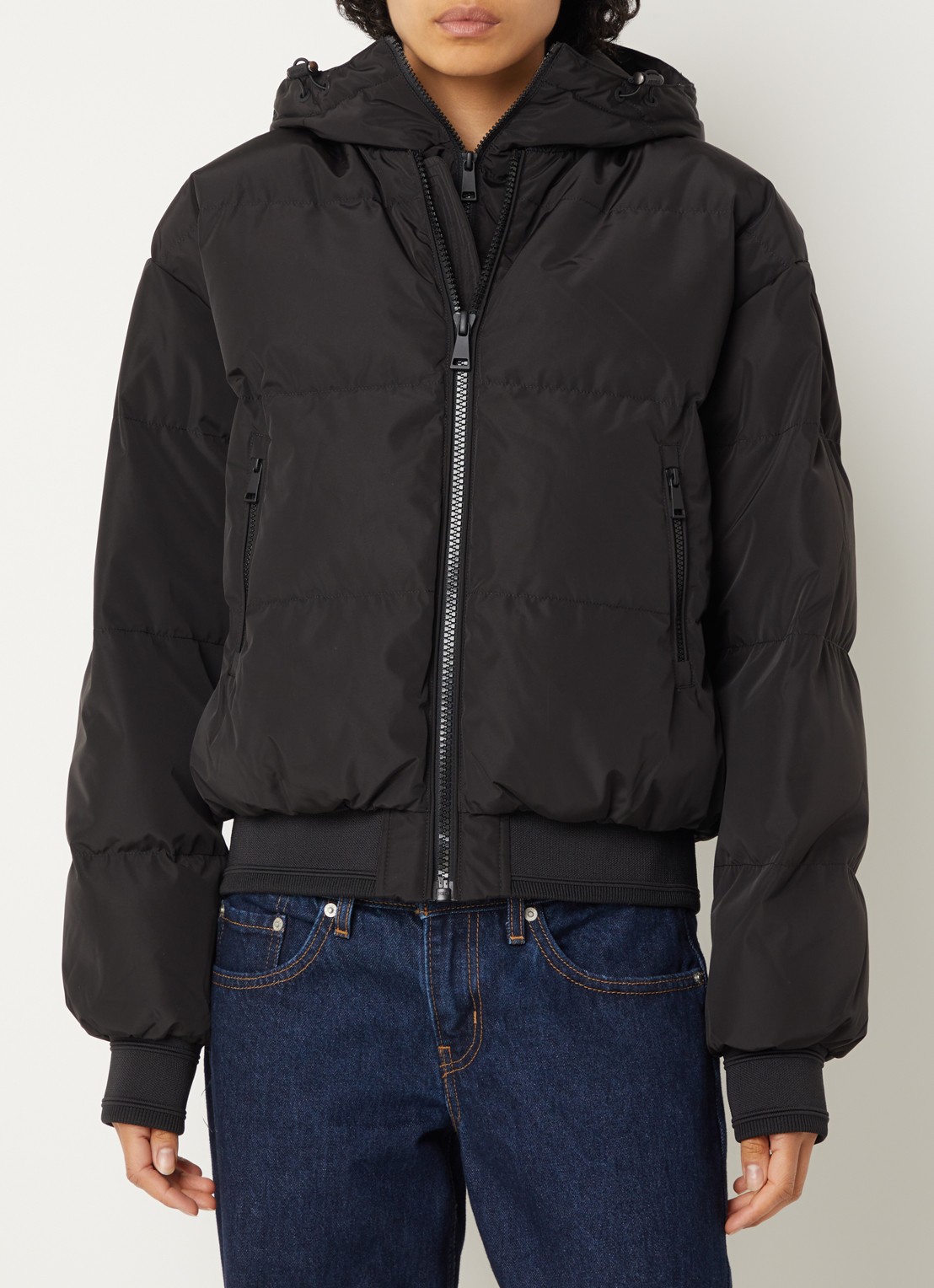 Airforce Bree pufferjack met ritszakken en afneembare capuchon - detail 4 zwart