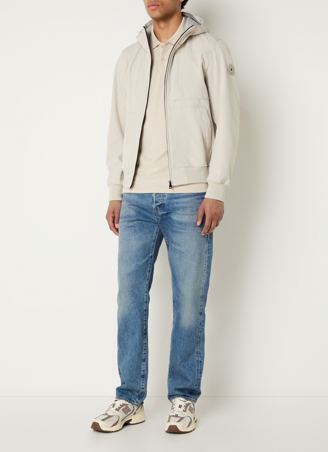 Airforce Javi softshell jack met capuchon en ritszakken - voorkant 2 creme