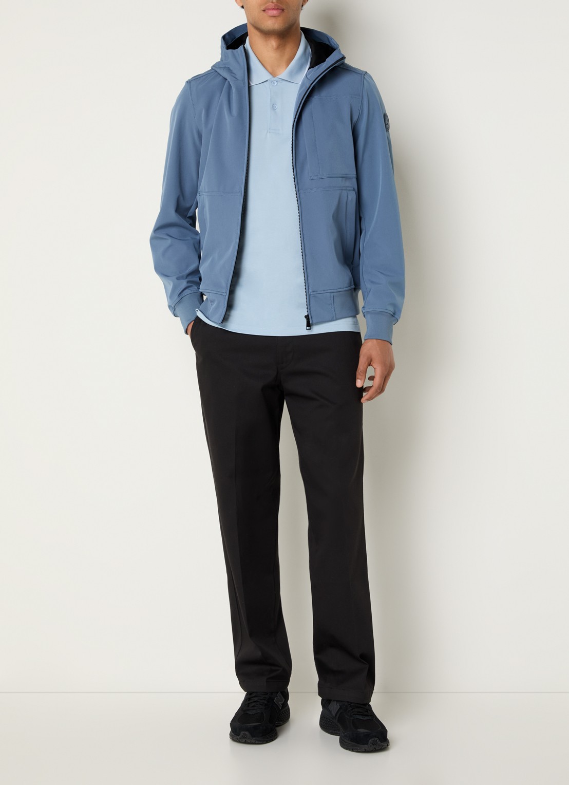 Airforce Javi softshell jack met capuchon en ritszakken - voorkant 4 staalblauw