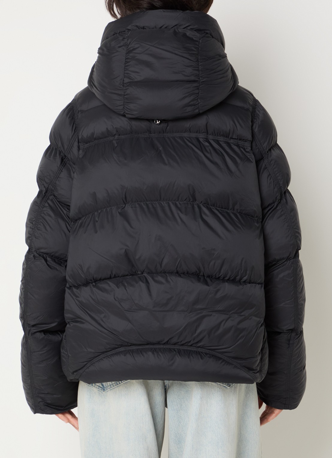 Airforce Kaia puffer jack met capuchon en logo - achterkant zwart