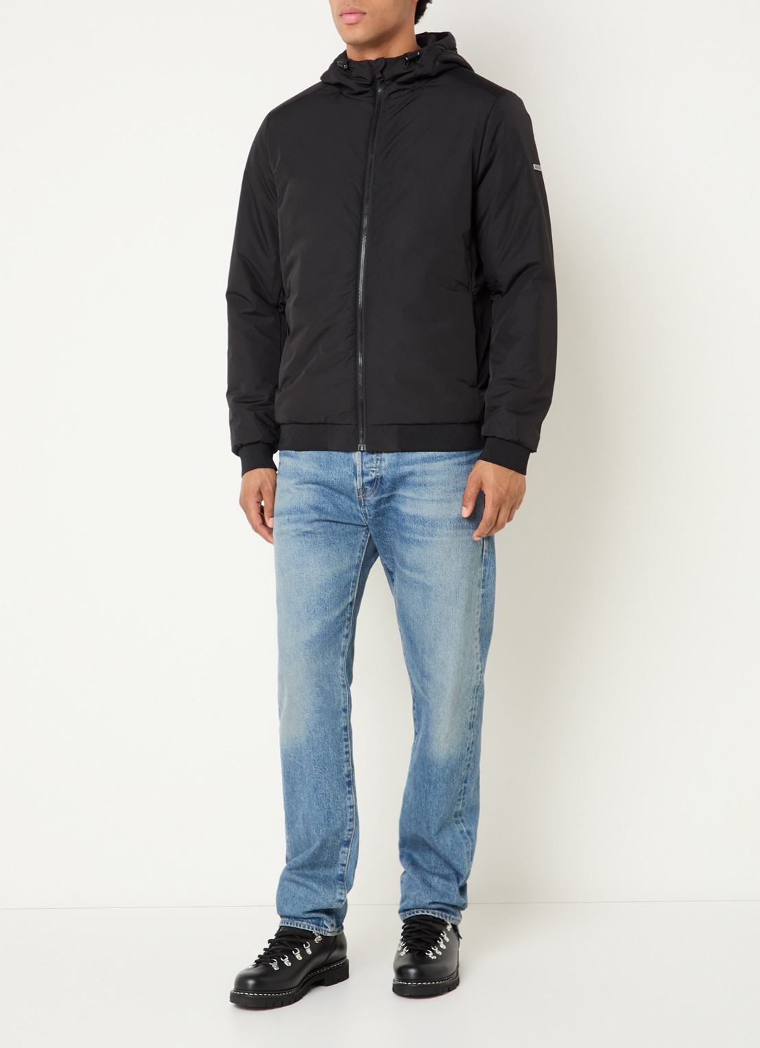 Airforce Larry gewatteerd bomberjack met capuchon en waterafstotende coating - voorkant 4 zwart