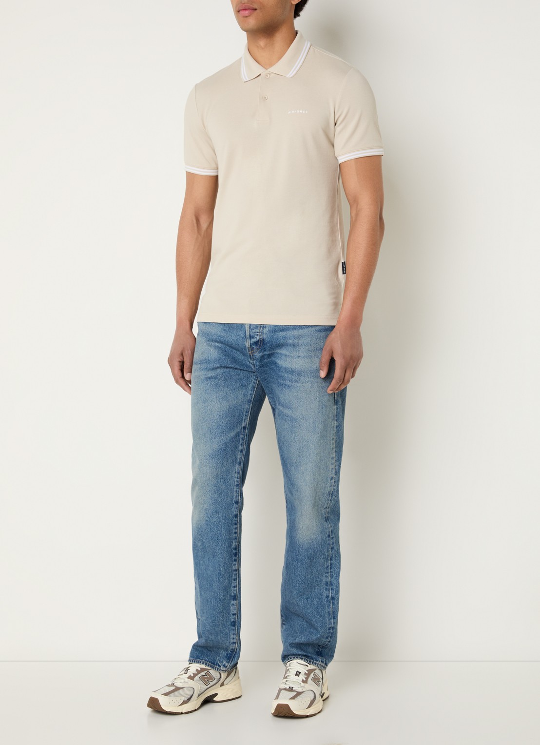 Airforce Regular fit polo met logoprint - voorkant 4 beige