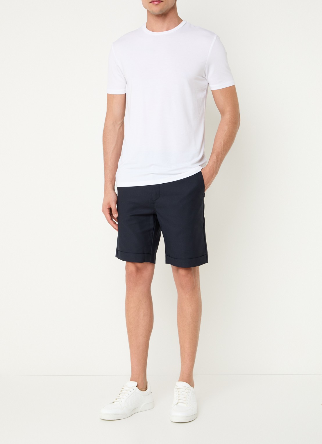 Airforce Straight fit korte chino met steekzakken  - voorkant 3 donkerblauw