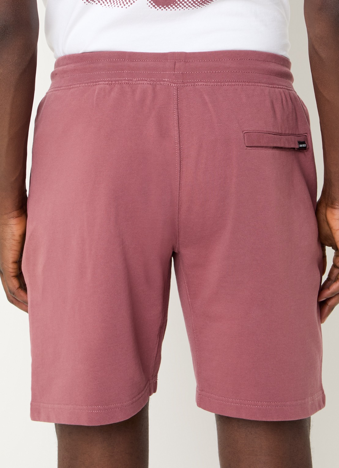 Airforce Straight fit korte joggingbroek met logo - achterkant 4 steenrood