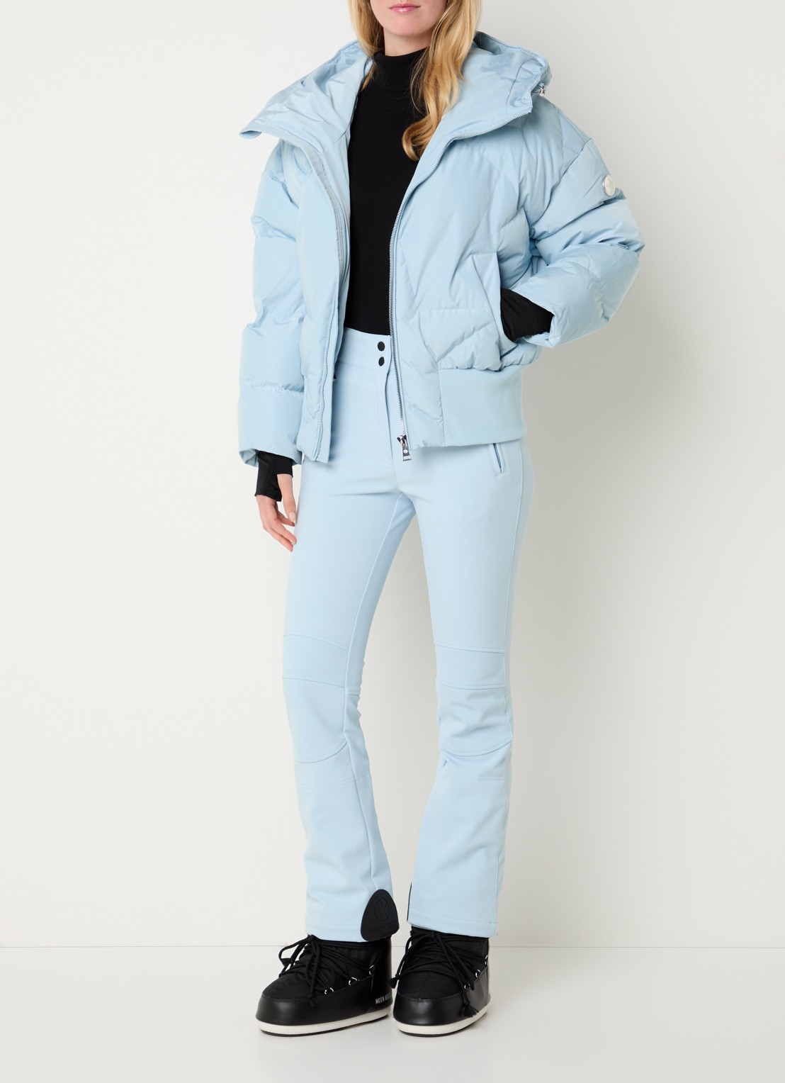 Airforce Sundance Mountain high waist flared skibroek met ritszakken - voorkant 3 lichtblauw