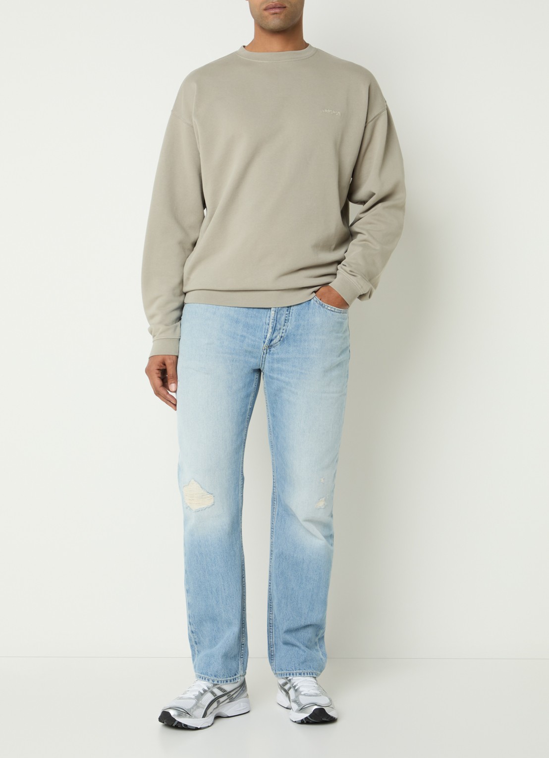 Airforce Wording sweater met logo- en backprint - voorkant 2 beige