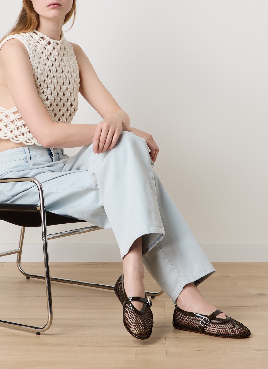 Alaïa Ballerina van mesh met kalfsleren details - voorkant 7 bronsgroen