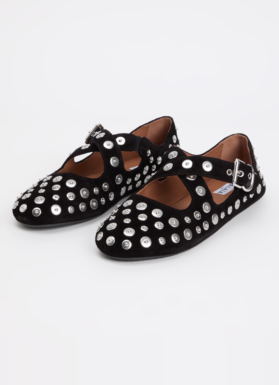 Alaïa Criss Cross ballerina van kalfssuède met studs - detail 3 zwart