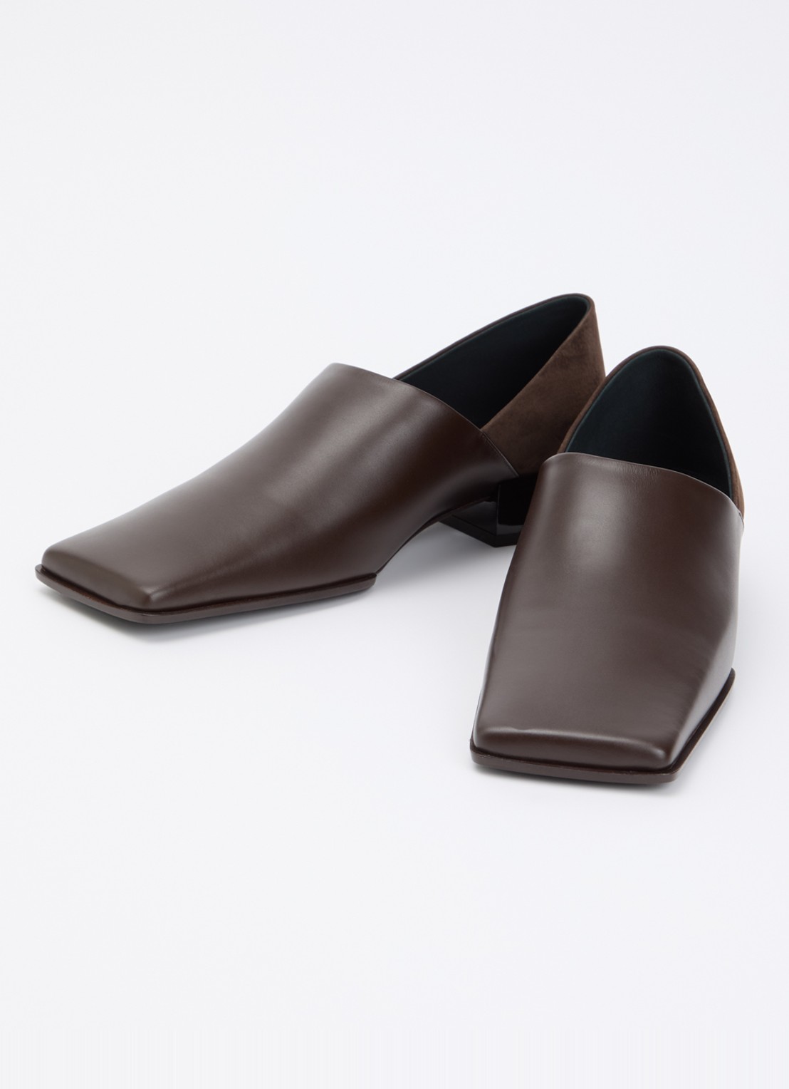 Alaïa Loafer van kalfsleer - detail 3 donkerbruin