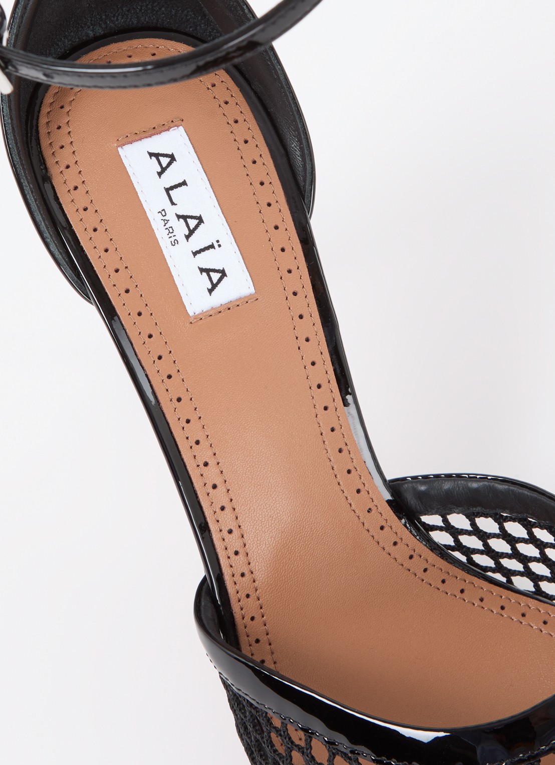 Alaïa Pump van mesh met kalfsleren details - detail 7 zwart
