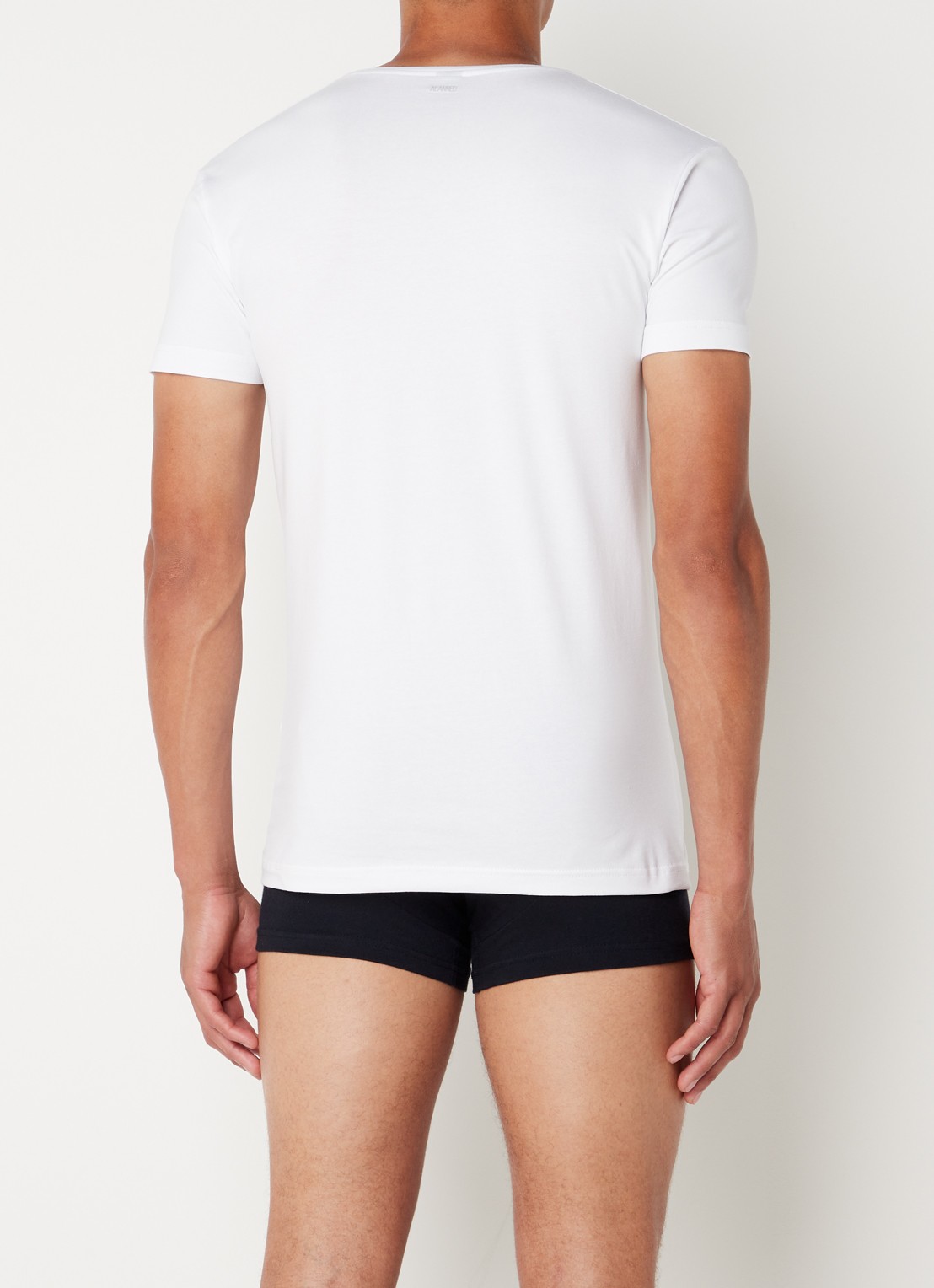 Alan Red Nov body fit T-shirt met V-hals in 2-pack - achterkant wit