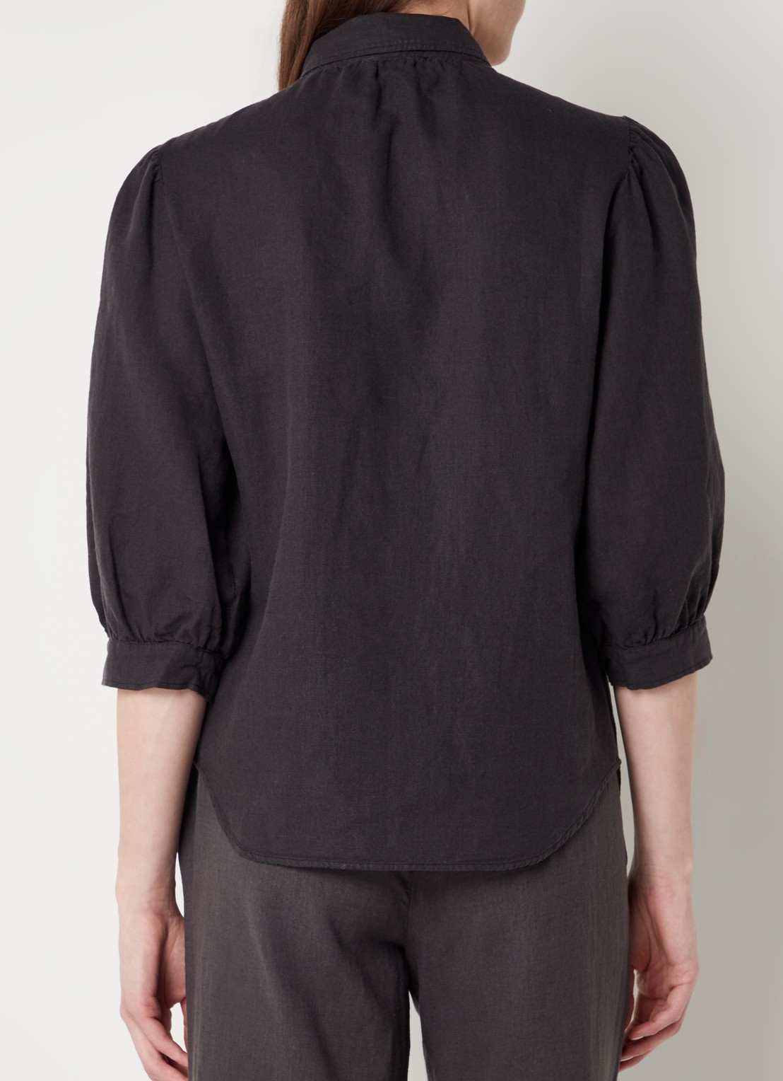 alchemist Dany blouse in linnenblend met borstzakken - achterkant antraciet